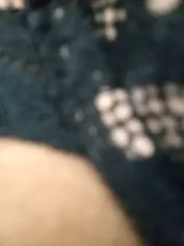 Snapshot of littlequeen77 chatting on 02/24/25, 03:31 littlequeen77 online show from 02/24/25, 03:31