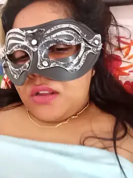 Snapshot of littlequeen77 chatting on 02/27/25, 06:07 littlequeen77 online show from 02/27/25, 06:07