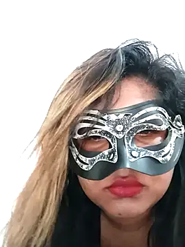 Snapshot of littlequeen77 chatting on 03/19/25, 01:51 littlequeen77 online show from 03/19/25, 01:51