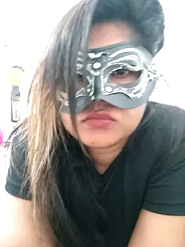 Snapshot of littlequeen77 chatting on 03/21/25, 04:06 littlequeen77 online show from 03/21/25, 04:06