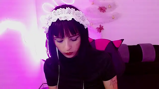Kind Scarlett online show from 12/13/24, 02:43
