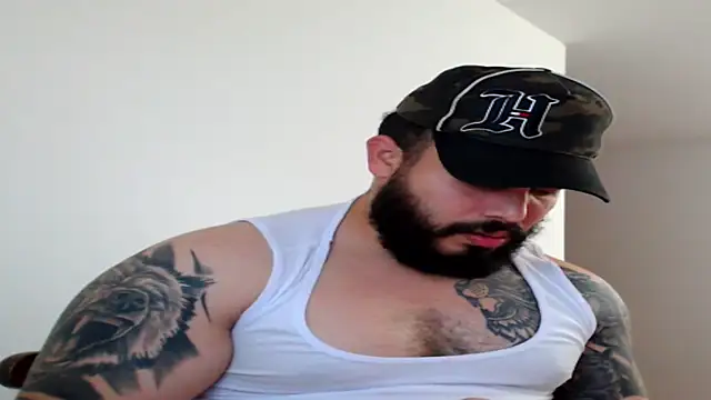 alexandergranda71 online show from 01/18/25, 05:04