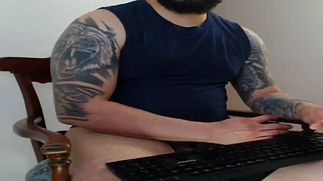 alexandergranda71 online show from 03/01/25, 11:37