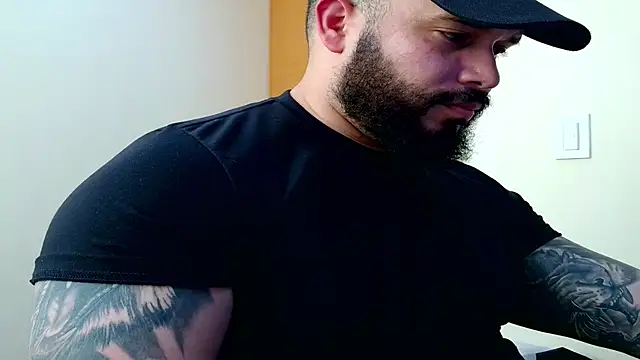 alexandergranda71 online show from 10/18/25, 08:09