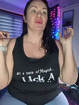 KinkyLittleWitch online show from 02/06/26, 02:09