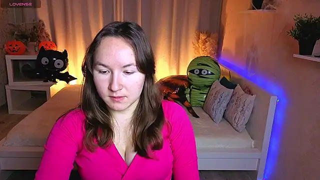 Little doll meow online show from 10/23/25, 03:06