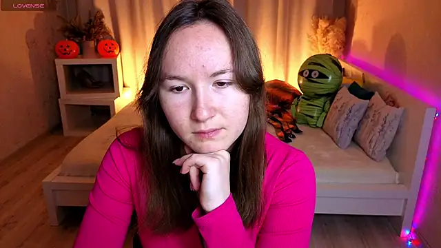 Little doll meow online show from 11/05/25, 02:55