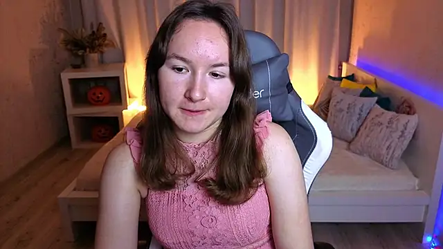 Little doll meow online show from 11/07/25, 03:06