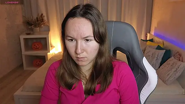 Little doll meow online show from 11/11/25, 02:55