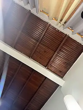 emiss  online show from 03/22/26, 02:42