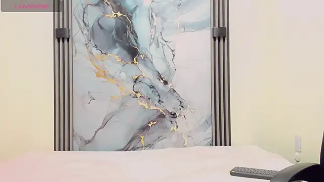 Rubi 30 online show from 12/02/25, 11:26