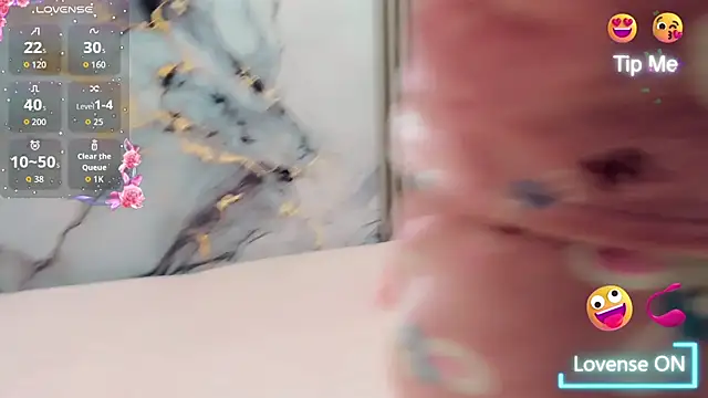 Rubi 30 online show from 12/15/25, 11:25