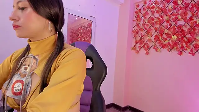 Sweet Candies online show from 02/04/25, 03:00