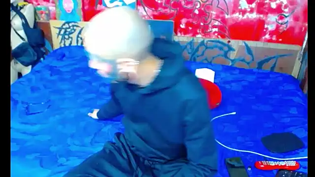 deivid estrada online show from 09/08/25, 04:28