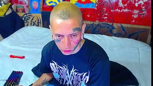 deivid estrada online show from 11/14/25, 04:06