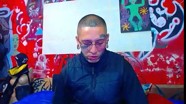 deivid estrada online show from 02/12/26, 04:35