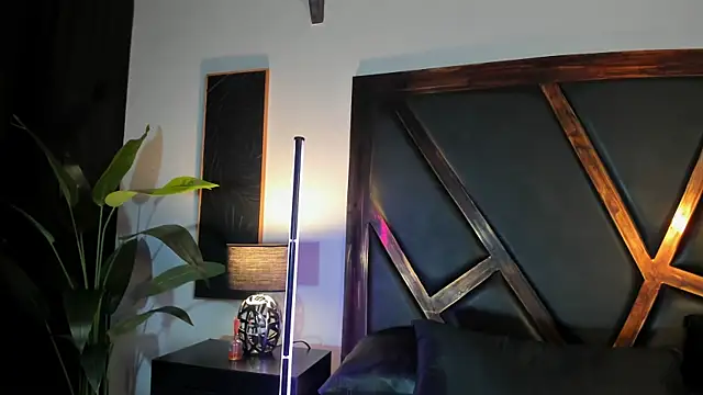 EmiliWilliams online show from 03/22/26, 09:18