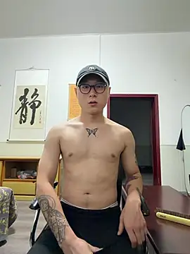 Snapshot of Eric246 chatting on 07/24/26, 02:59 Eric246 online show from 07/24/26, 02:59