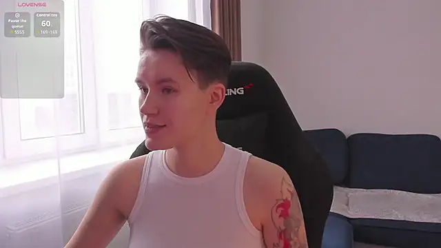 JessieFlower online show from 12/05/25, 09:29