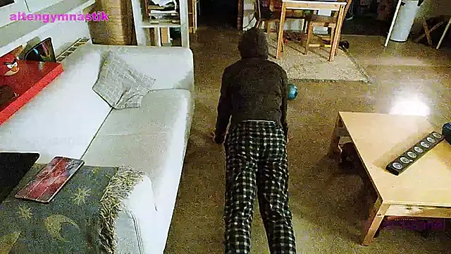 Snapshot of BongChannel chatting on 01/10/25, 07:11 BongChannel online show from 01/10/25, 07:11