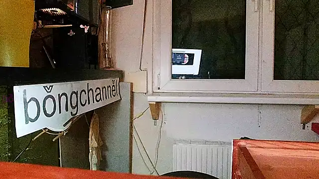 Snapshot of BongChannel chatting on 01/24/25, 07:07 BongChannel online show from 01/24/25, 07:07