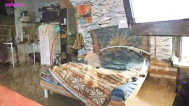 Snapshot of BongChannel chatting on 01/27/25, 12:58 BongChannel online show from 01/27/25, 12:58