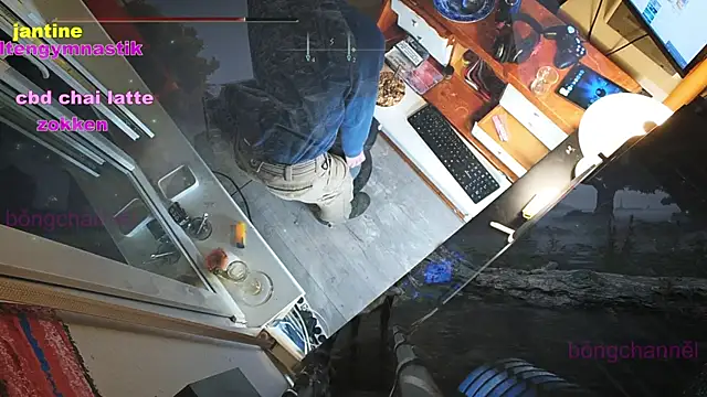 Snapshot of BongChannel chatting on 03/09/25, 07:15 BongChannel online show from 03/09/25, 07:15