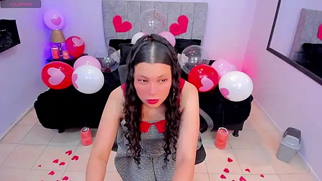 Lana stone  online show from 02/14/25, 08:21