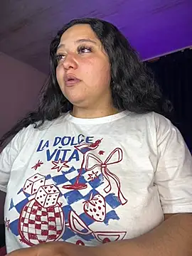 Snapshot of Kym_Owens chatting on 06/19/26, 03:44 Kym Owens online show from 06/19/26, 03:44