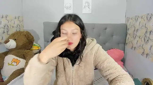 Emma-Wilson online show from 02/03/25, 10:43