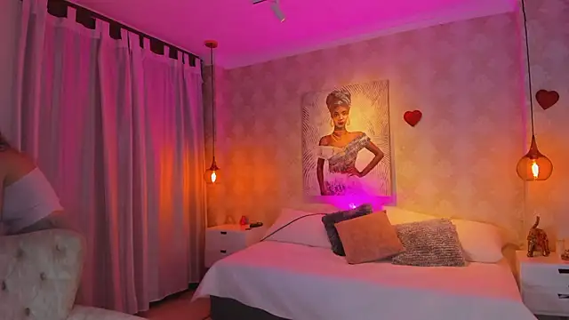 Shantall   online show from 03/16/26, 11:03