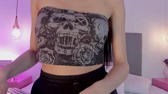 Snapshot of MALENA-ANGEL chatting on 12/10/24, 07:54 MALENA-ANGEL online show from 12/10/24, 07:54