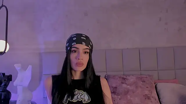 Snapshot of MALENA-ANGEL chatting on 10/04/25, 11:03 MALENA-ANGEL online show from 10/04/25, 11:03