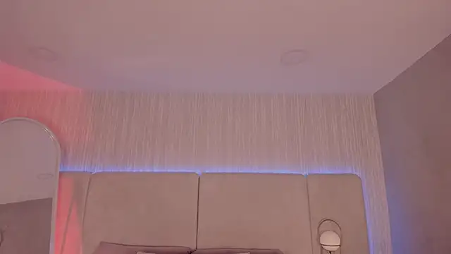 Snapshot of MALENA-ANGEL chatting on 10/14/25, 08:42 MALENA-ANGEL online show from 10/14/25, 08:42