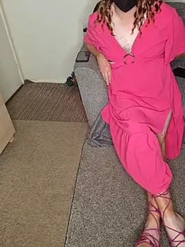 Snapshot of ellie-tv chatting on 09/25/25, 08:51 ellie-tv online show from 09/25/25, 08:51