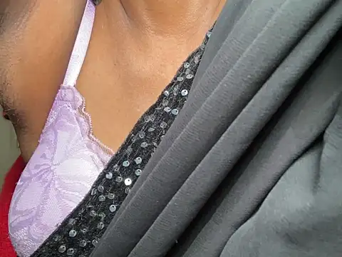Sexy trisha  7 online show from 07/15/26, 05:40