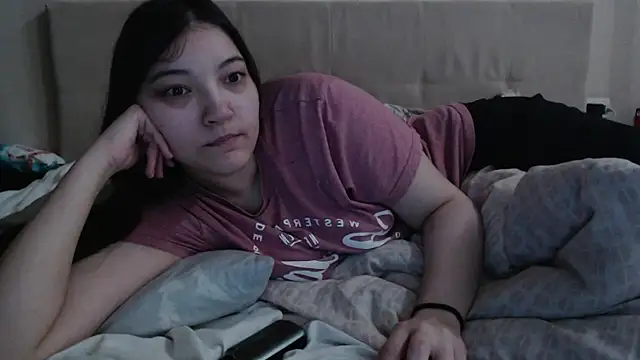 Snapshot of AlisaDevis chatting on 05/09/26, 06:07 AlisaDevis online show from 05/09/26, 06:07