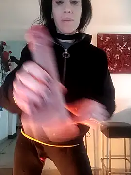 freyamoret online show from 12/13/24, 07:58