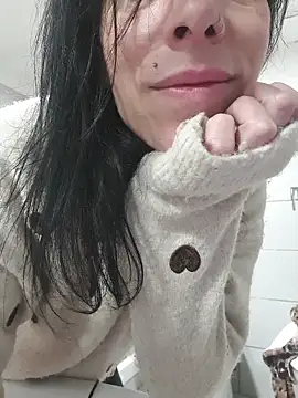 freyamoret online show from 03/28/26, 05:56