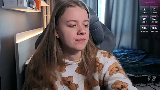 candy maggie online show from 03/17/25, 11:42