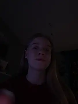 candy maggie online show from 11/21/25, 04:16