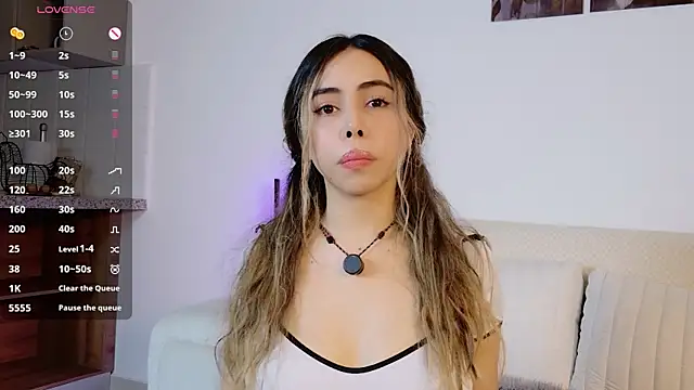 Snapshot of AMELIETARSON chatting on 11/21/25, 07:45 AMELIETARSON online show from 11/21/25, 07:45