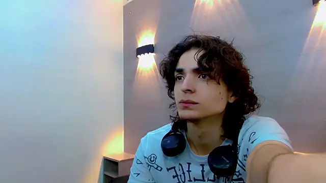 Sr BonnyEthan online show from 10/09/25, 01:53