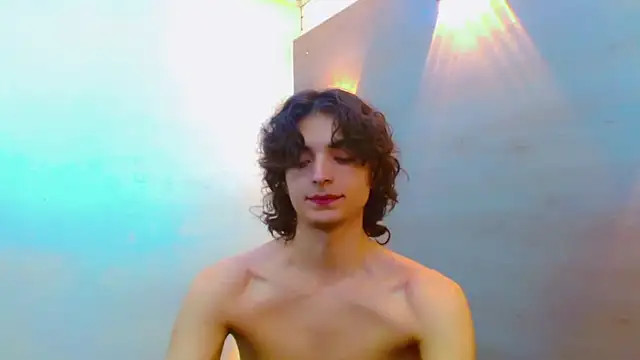 Sr BonnyEthan online show from 10/20/25, 01:55