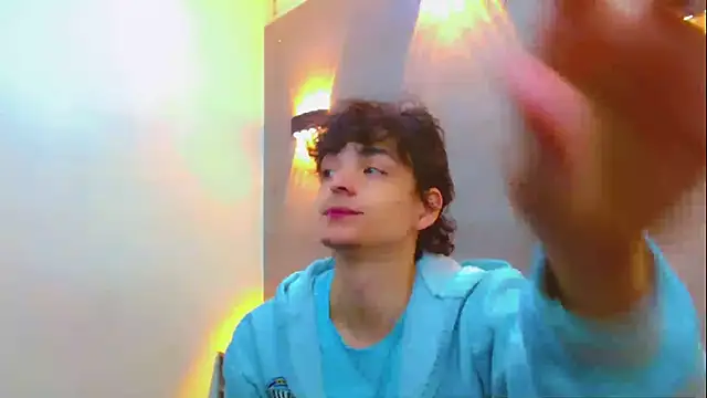 Sr BonnyEthan online show from 12/15/25, 02:10