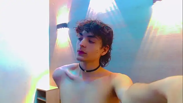 Sr BonnyEthan online show from 12/19/25, 02:13