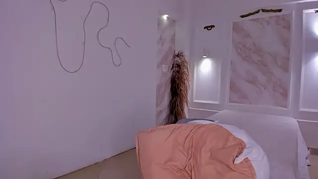 Snapshot of NastassjaCandy chatting on 10/28/25, 06:54 NastassjaCandy online show from 10/28/25, 06:54