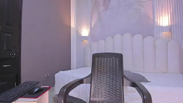 NastassjaCandy online show from 03/04/26, 07:42