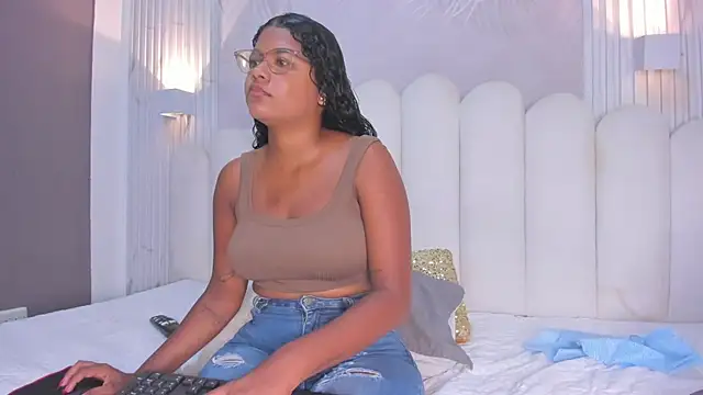 NastassjaCandy online show from 03/12/26, 07:31