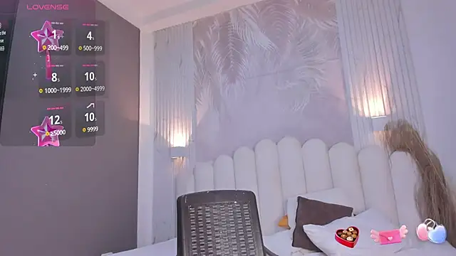 NastassjaCandy online show from 03/31/26, 07:47